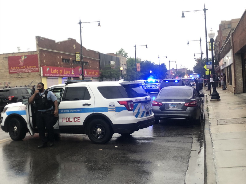 Žestoki oružani obračun na sprovodu u Chicagu, 14 ranjenih