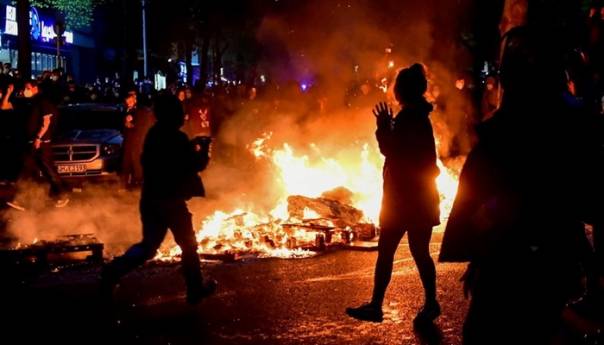 Žestoki sukobi policije i demonstanata u Berlinu