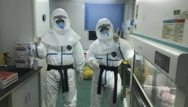 Zheng Xukun 'licem u lice' s korona virusom - dnevno testira 500 uzoraka