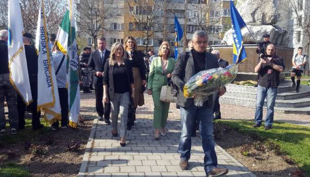 Živinice: Svečanom akademijom obilježen Dan ARBiH