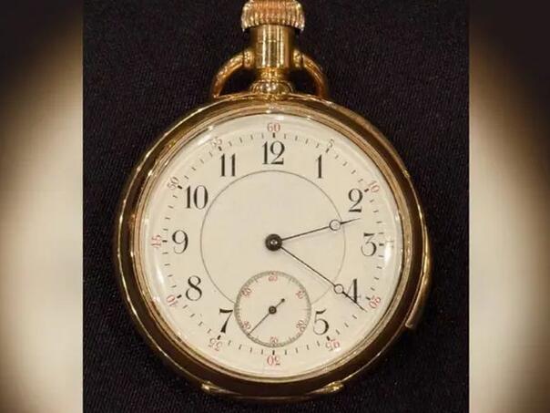 Zlatni džepni sat sa Titanika prodat za 2,34 miliona dolara