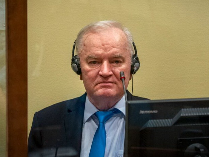 Zločinca Mladića će u Haagu pregledati doktori iz Banje Luke