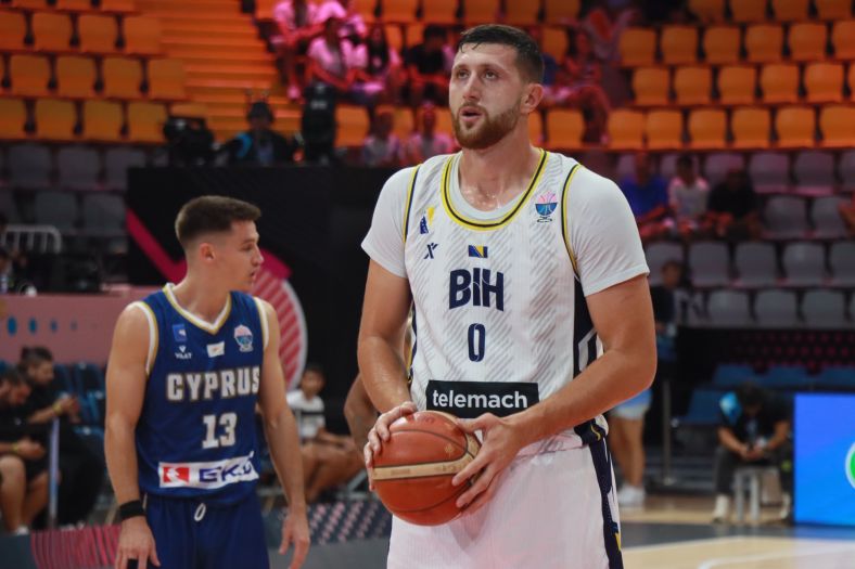 Zmajevi razbili Kipar na startu Eurobasketa