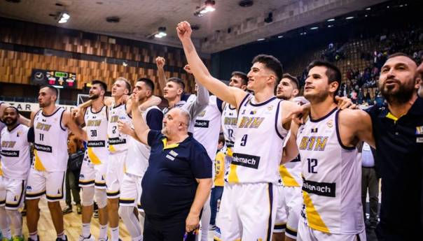 Zmajevi se večeras u Mađarskoj bore za plasman na SP