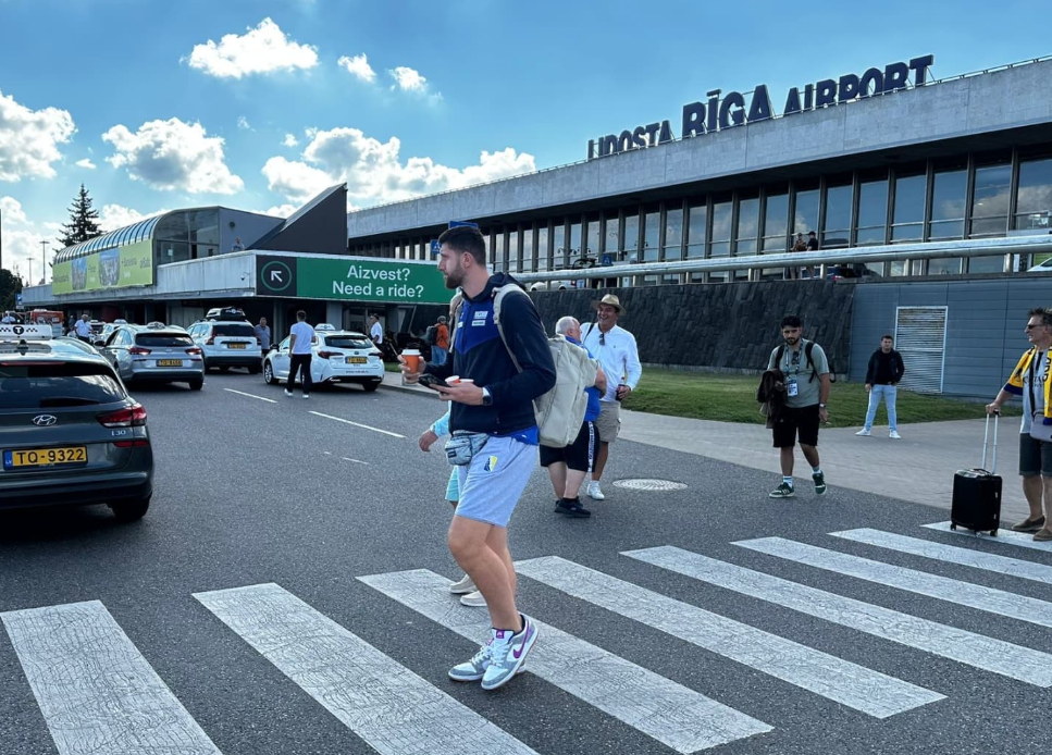 Zmajevi sletjeli u Rigu na okršaj sa Poljacima