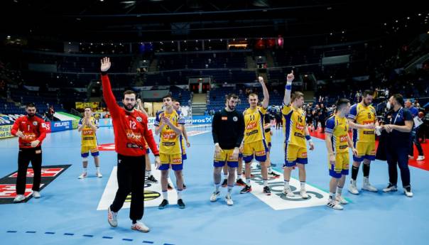 Zmajevi u grupi s Crnom Gorom, Slovenijom i Kosovom