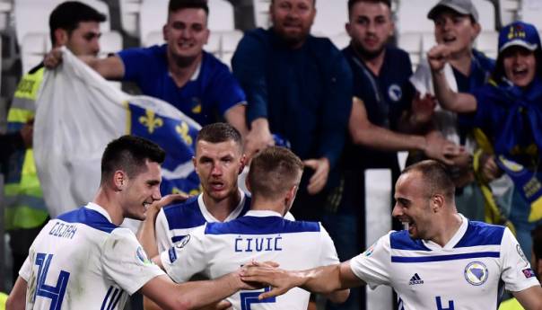 Zmajevi u prva tri meča dva puta igraju protiv svjetskih prvaka