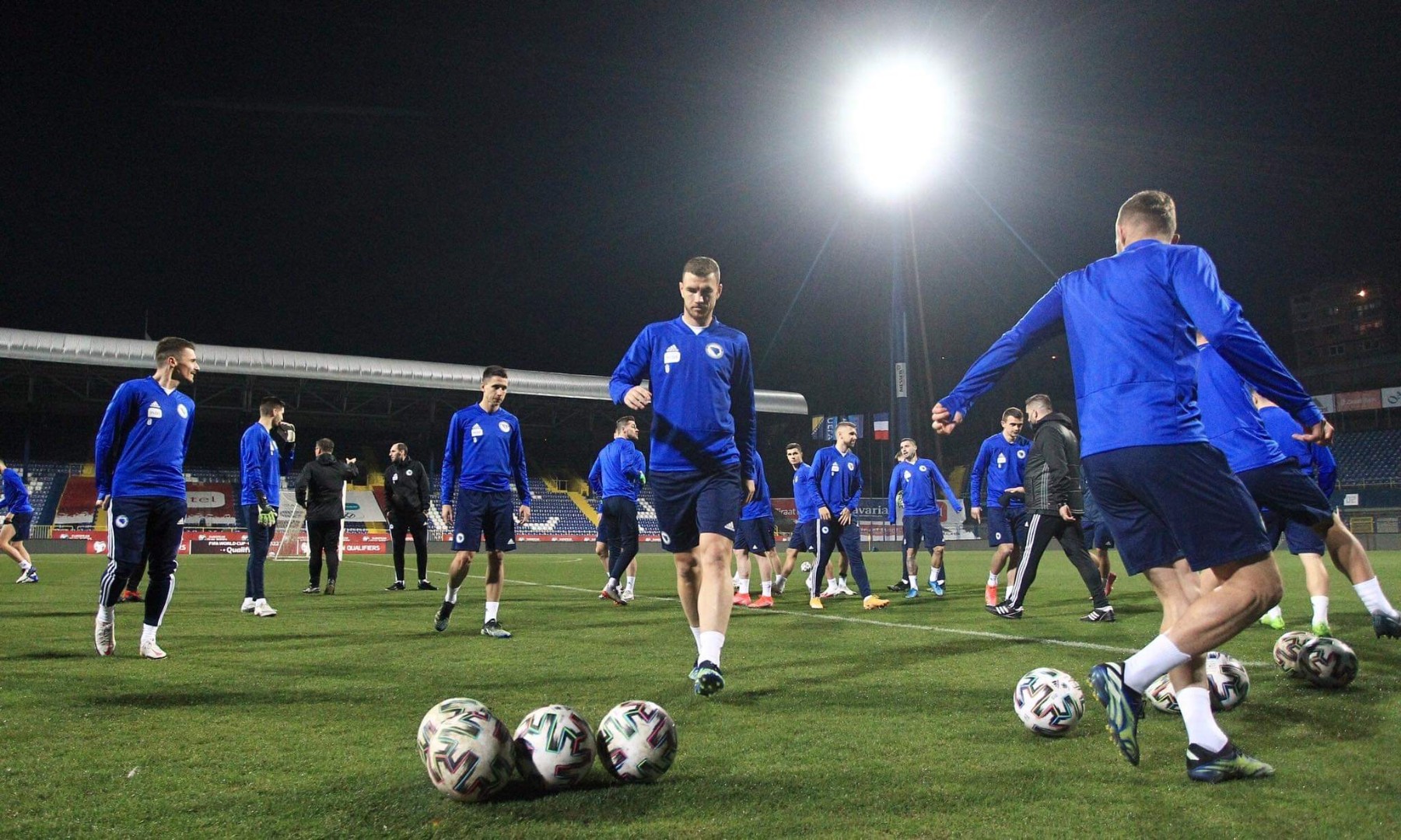 Zmajevi večeras igraju protiv prvaka svijeta