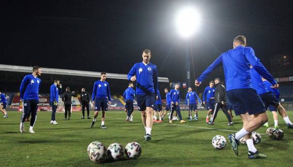 Zmajevi večeras igraju protiv prvaka svijeta