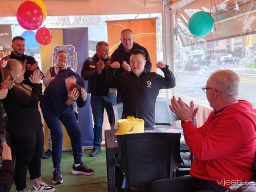 Zmajevo srce protiv usamljenosti: Saša za rođendan poželio da vidi Camp Nou