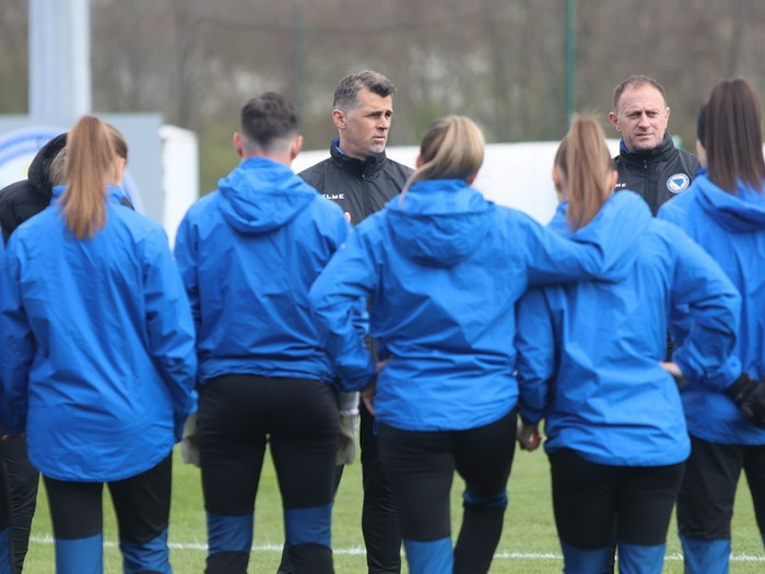 Zmajice danas dočekuju Poljakinje u Zenici