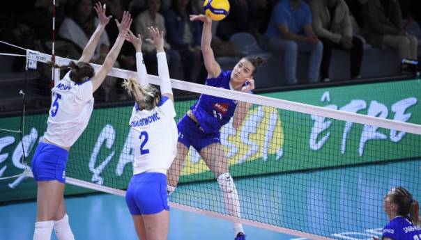 Zmajice poražene od Francuske