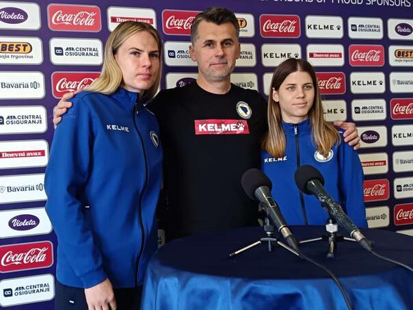 Zmajice sutra na popravnom protiv Poljakinja