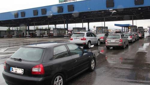 Znak zahvalnosti za vakcine: Srbijanci u Sjevernoj Makedoniji ne plaćaju putarinu