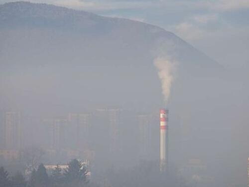 Zrak i jutros najzagađeniji u Kaknju, opasan za stanovništvo