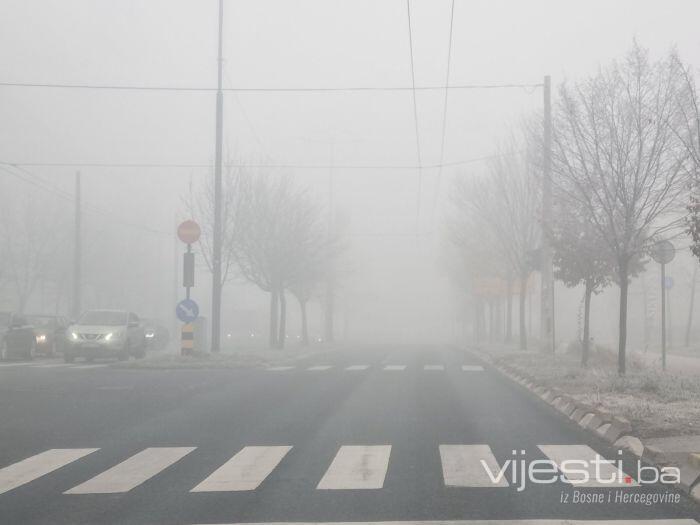 Zrak u Sarajevu i jutros je ekstremno zagađen