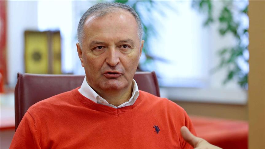 Helez i njegova porodica zaraženi koronavirusom