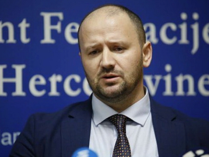 Zukić: Cvijanović zlonamjernom frazom o "muslimanima" želi zastrašiti Zapad