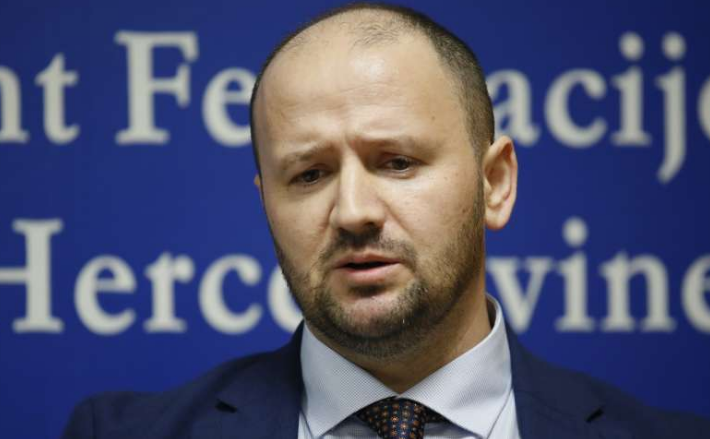 Zukić: Lidija Bradara nije predsjednica Federacije BiH!