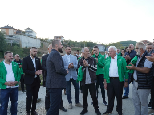 Zukorlić: Želim pomiriti Srbe i Bošnjake, ali put do dijaloga Beograda i Sarajeva je dug
