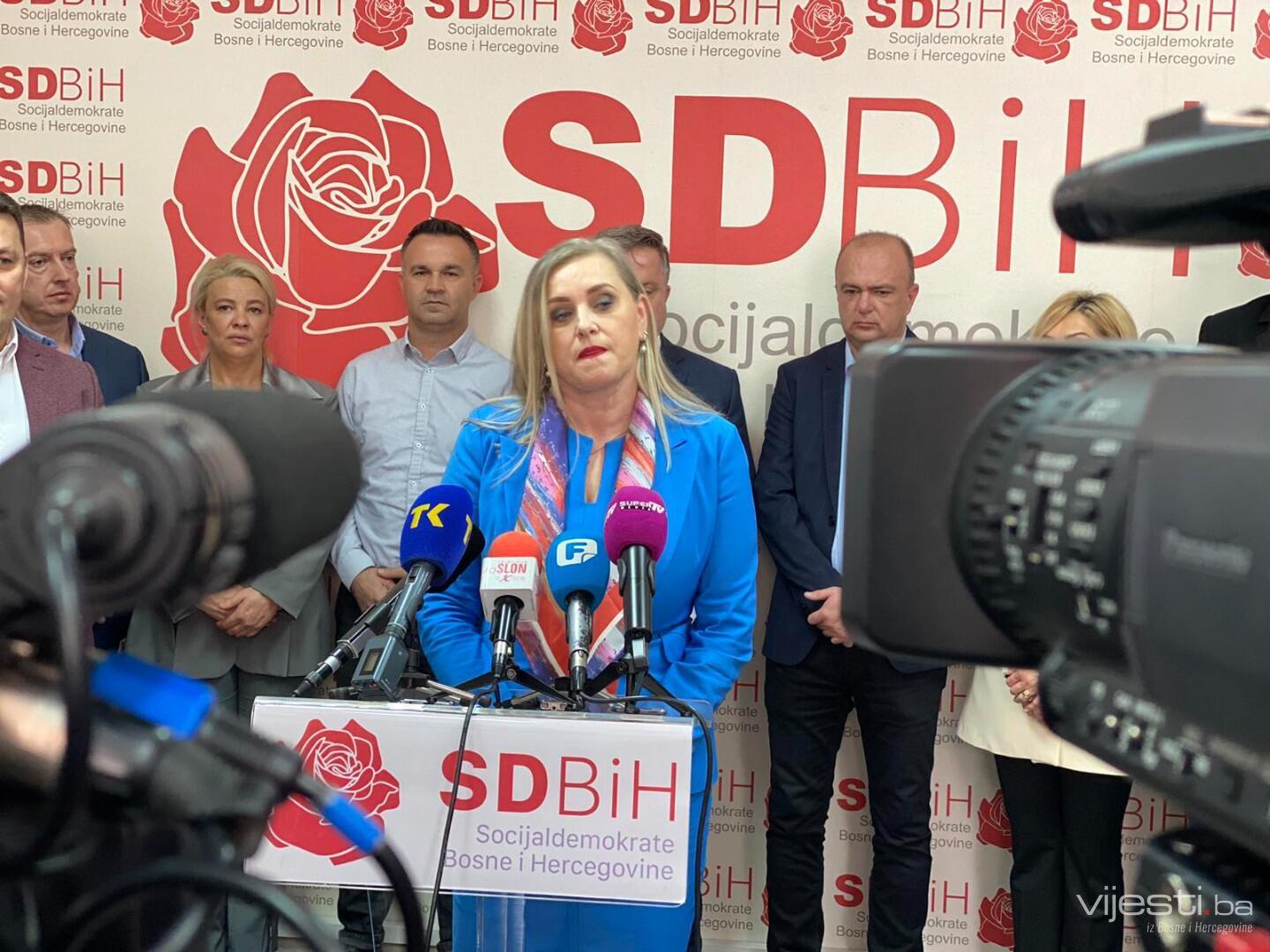 Zumra Begić napustila SDA i prešla u Socijaldemokrate BiH