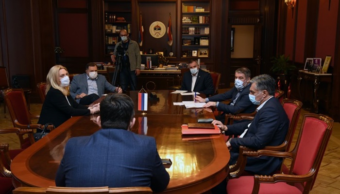 Zvaničnici RS traže nabavku 150.000 testova na virus korona