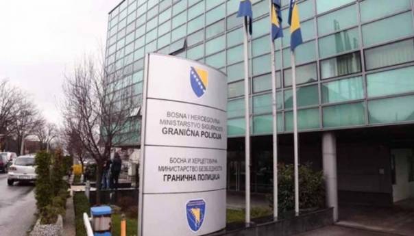 Zvanično zabranjen ulazak strancima iz rizičnih područja u BiH