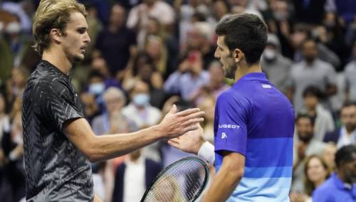 Zverev savladao Đokovića za finale u Torinu