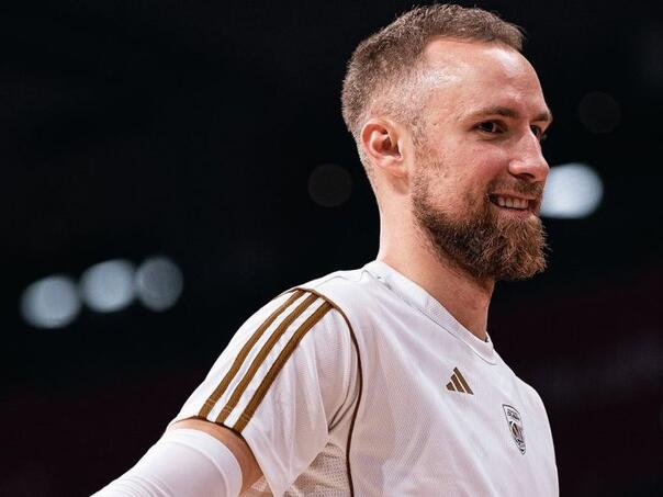 Zvezda kažnjena zbog vrijeđanja Muse na nacionalnoj osnovi