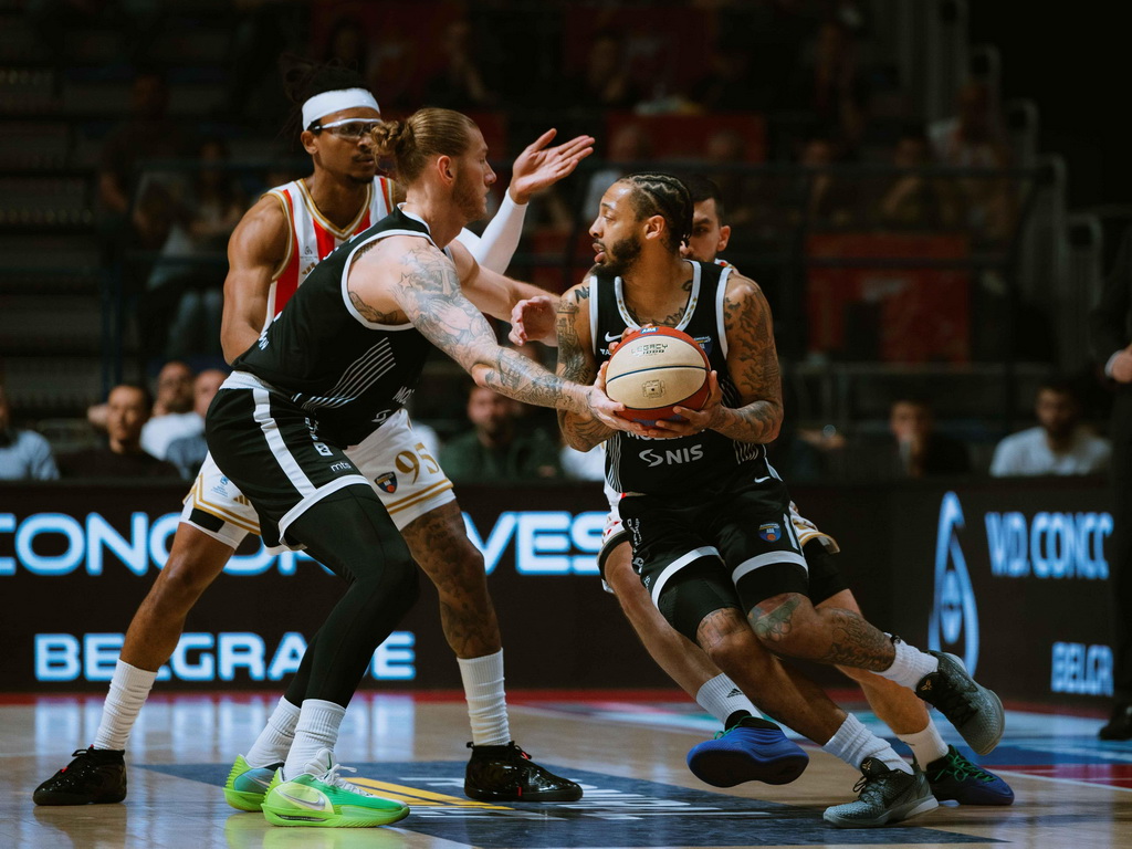 Zvezda razbijena u Pioniru: Partizan je u finalu ABA lige!