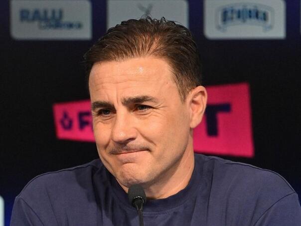 Zvijezda Dinama odbija trenirati dok ne smijene Cannavara