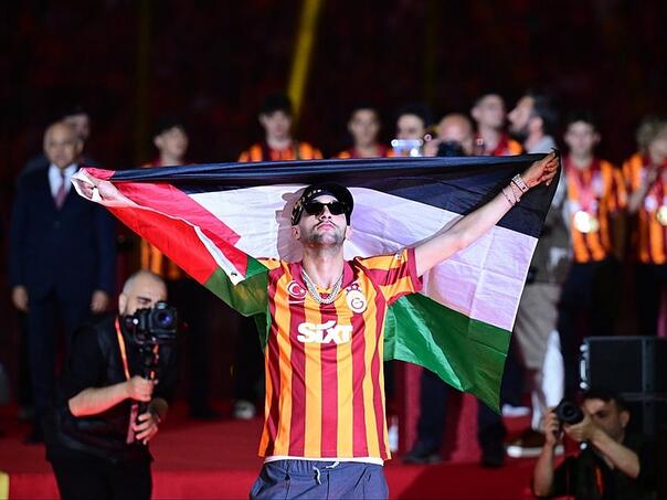 Zvijezda Galatasaraya na proslavu titule došla sa zastavom Palestine