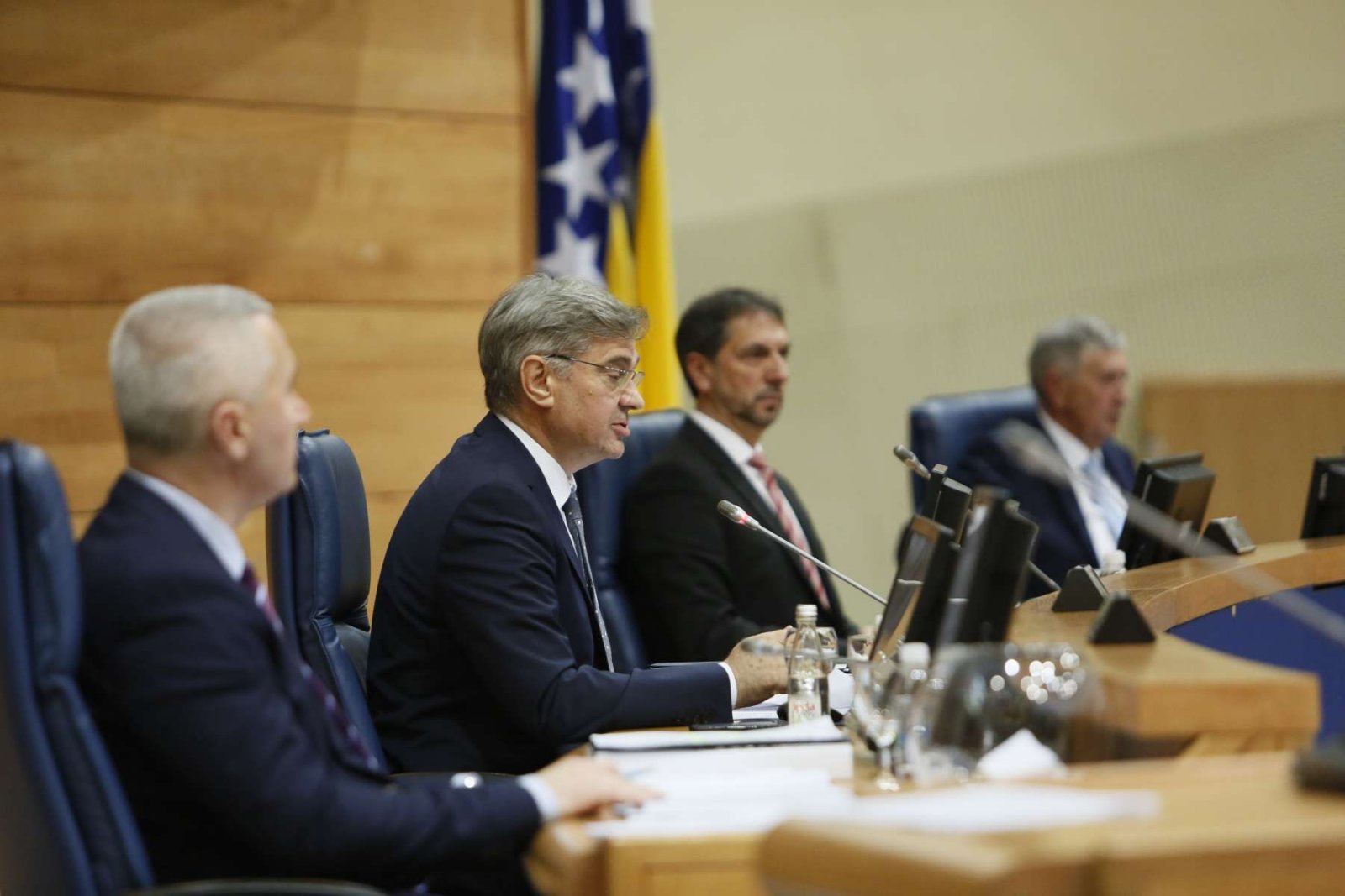 Zvizdić, Čavara i Radmanović na čelu Parlamenta BiH