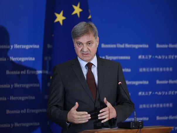 Zvizdić: Javni novac ne može se koristiti za lobiranje protiv države