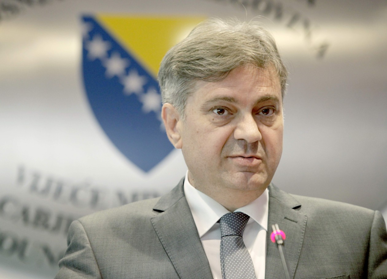 Zvizdić o privođenju Hujdura: Političke odluke ne mogu biti iznad zakona