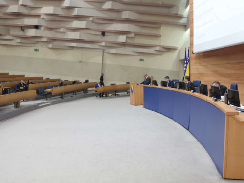 Zvizdić postavio pitanje o mogućem uvrštavanju BiH na "sivu listu" MONEYVAL-a