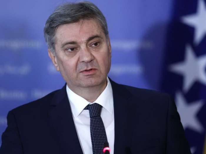 Zvizdić traži pokretanje procedure pregovora s Rusijom radi vraćanja u posjed Povelje Kulina bana