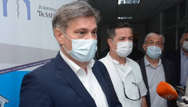 Zvizdić u Mostaru: SKB nije ustanova samo za Hrvate