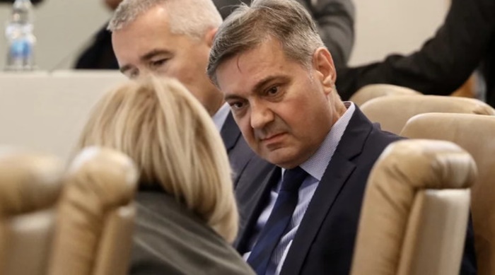 Zvizdić upozorio Borenovića: Ne postoje zajedničke institucije