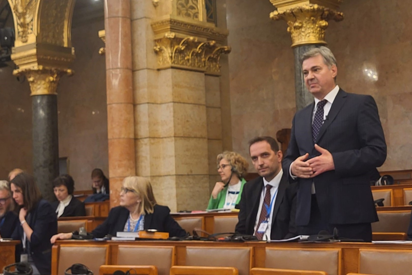 Zvizdić upozorio u Budimpešti: RS pokušava srušiti ustavni poredak BiH
