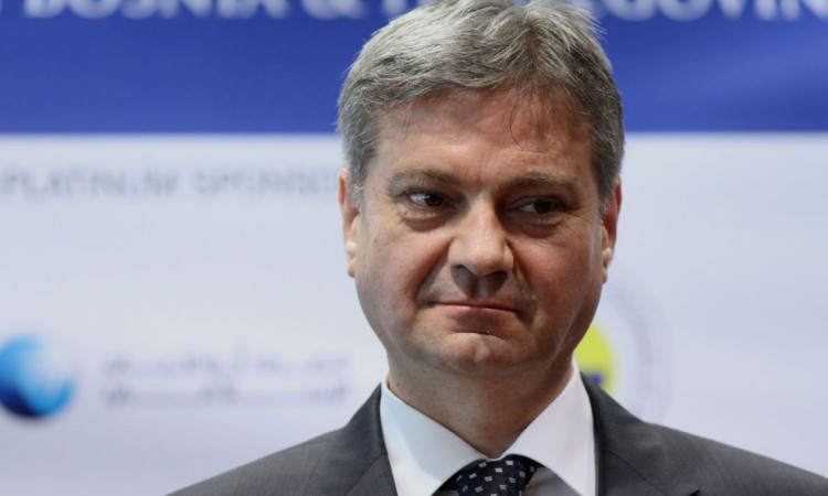 Zvizdić: Vaskrs provedite u miru, zdravlju i blagostanju sa svojim porodicama