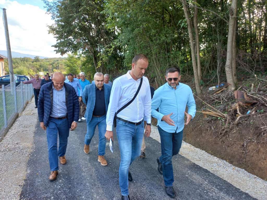 Zvorničko naselje Skočić dobilo asfalt
